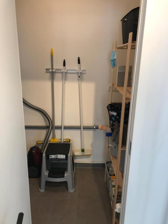 Quality Time Appartement Met Gesloten Garagebox De Panne Exterior foto